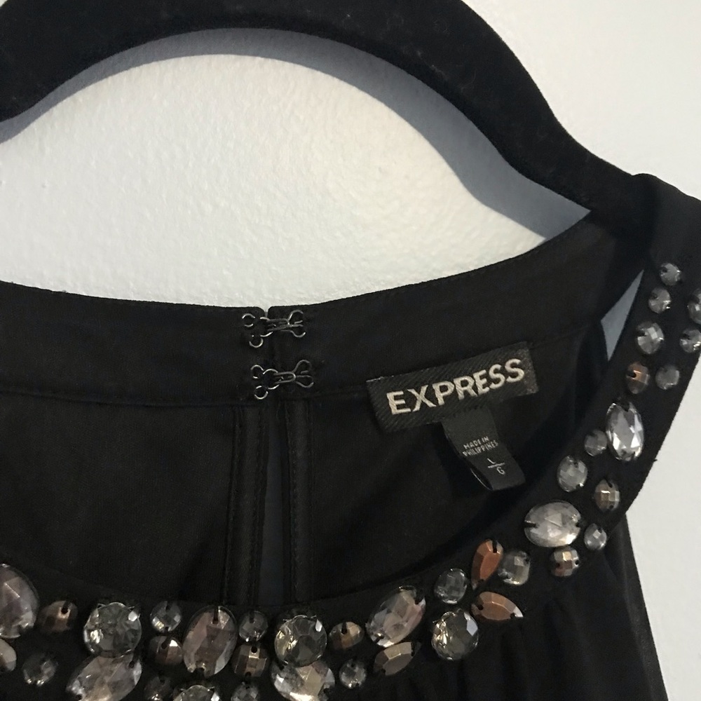 EXPRESS Rhinestone Neckline Top - Picture 3 of 7